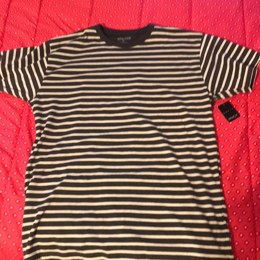 Men’s tee